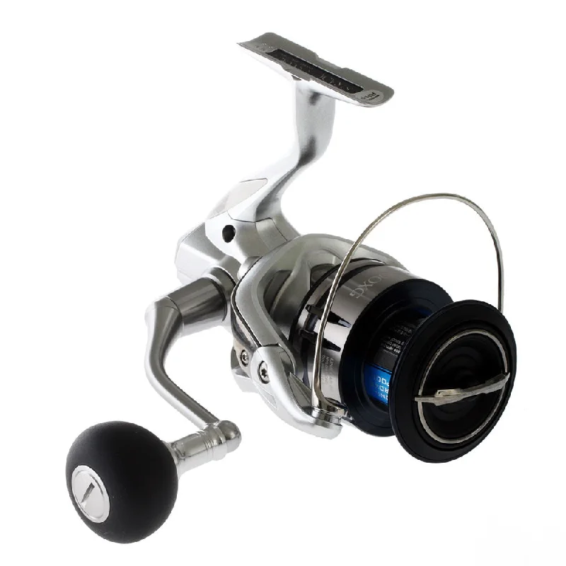 Fishing bait holder-Shimano Stradic C5000XG Spinning Reels