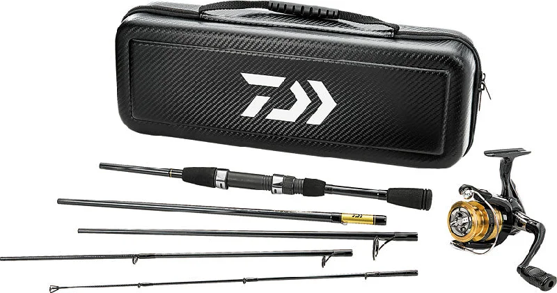 Fishing tackle transport rack-Daiwa Carbon Case Travel Pack CC20F635ML