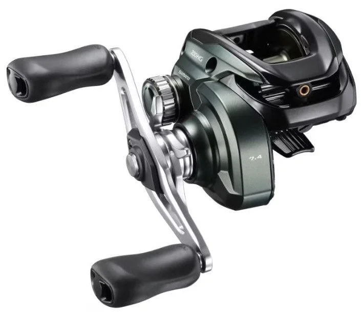 Fishing reel servicing oil-Shimano Curado 200 M Baitcast Reel